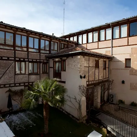 Cetina Palacio Ayala Berganza 호텔 4*