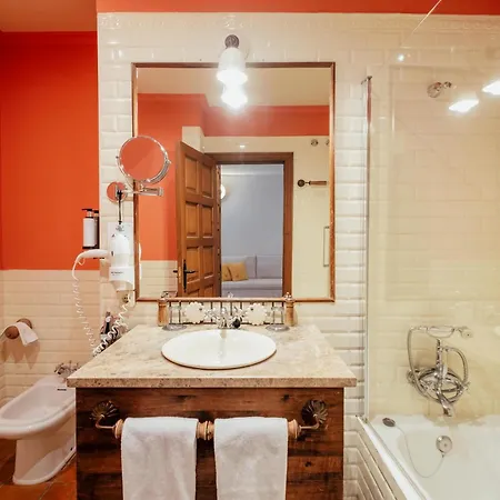 Cetina Palacio Ayala Berganza 4* セゴビア