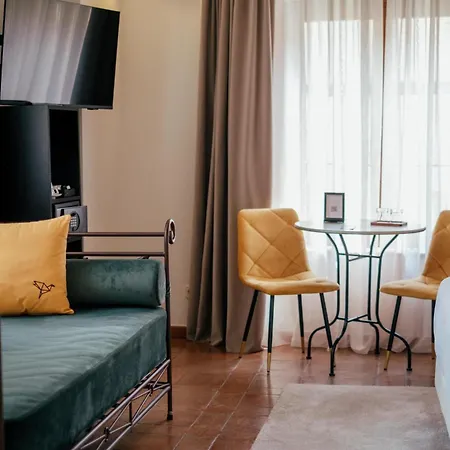 Cetina Palacio Ayala Berganza 호텔 4*