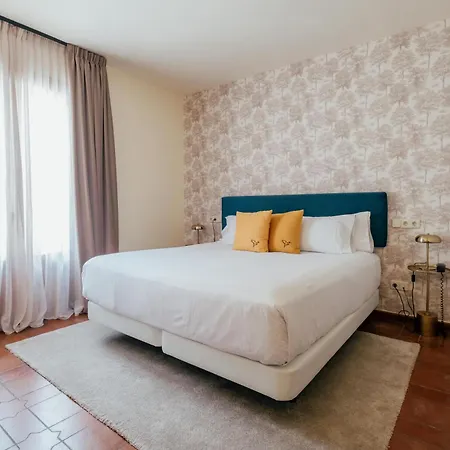 Szálloda Cetina Palacio Ayala Berganza 4*