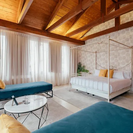 Cetina Palacio Ayala Berganza ホテル 4*