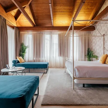 Cetina Palacio Ayala Berganza 4* セゴビア