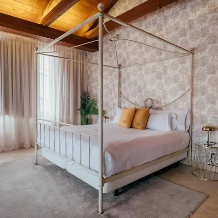 Cetina Palacio Ayala Berganza Szálloda 4*