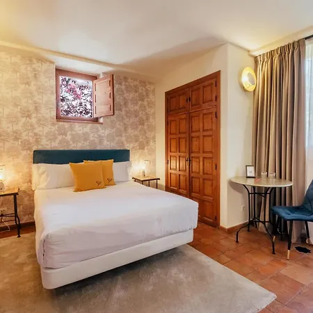 Cetina Palacio Ayala Berganza Hotel