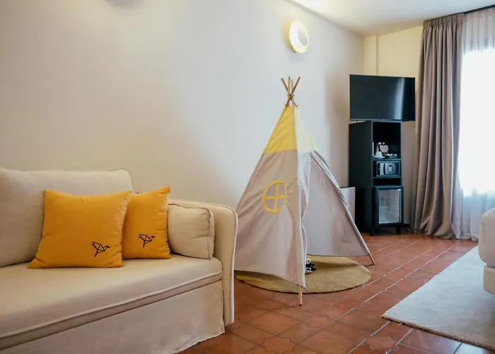 Отель Cetina Palacio Ayala Berganza Сеговия