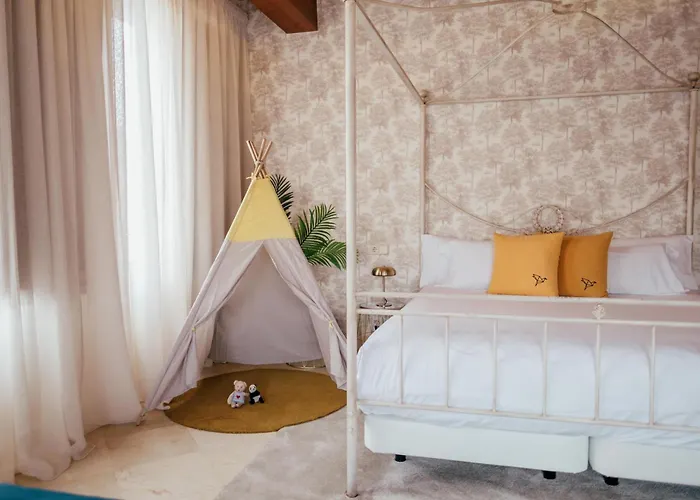 Cetina Palacio Ayala Berganza セゴビア