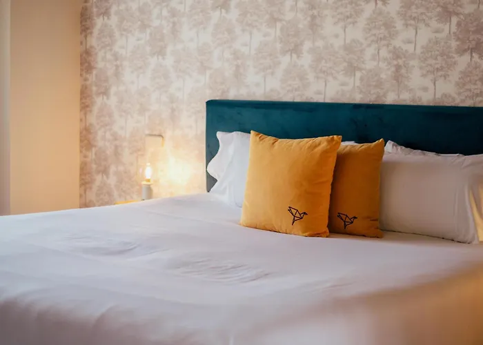 Cetina Palacio Ayala Berganza ホテル 4*