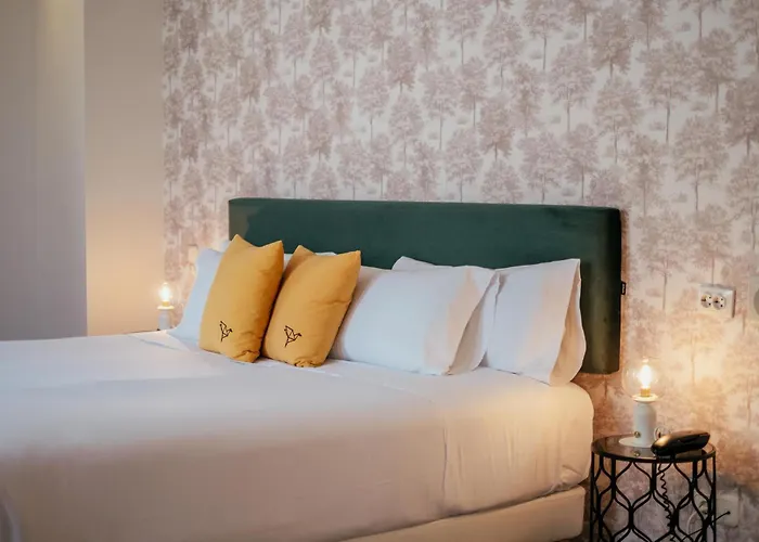 Cetina Palacio Ayala Berganza 4* セゴビア