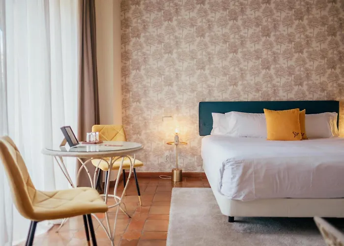 Cetina Palacio Ayala Berganza ホテル セゴビア