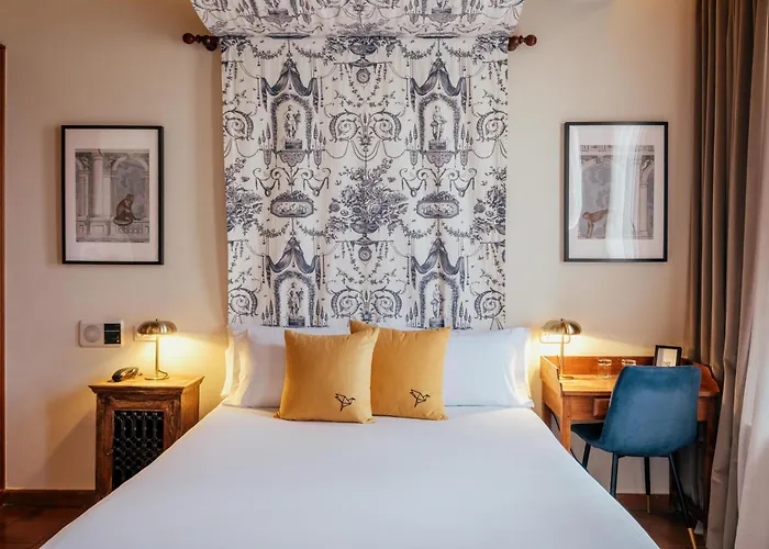 Cetina Palacio Ayala Berganza ホテル 4*