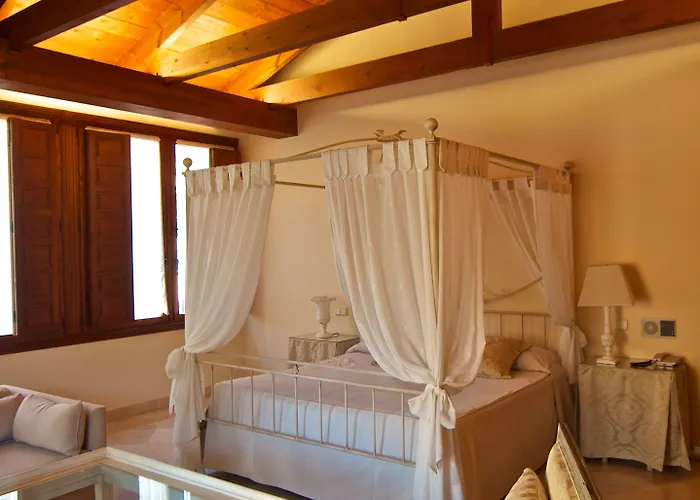 Cetina Palacio Ayala Berganza 4*