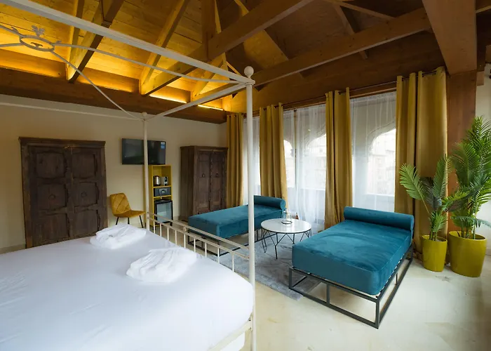 Cetina Palacio Ayala Berganza Отель Сеговия